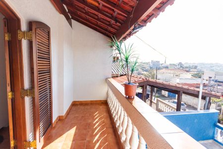 Casa à venda com 125m², 2 quartos e 2 vagasVaranda do Quarto 2