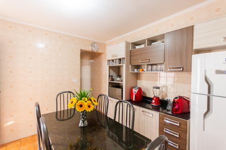 Casa à venda com 125m², 2 quartos e 2 vagasCozinha