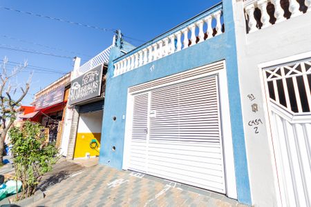 Casa à venda com 125m², 2 quartos e 2 vagasFachada