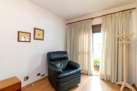 Apartamento à venda com 100m², 2 quartos e 2 vagas Apartamento à venda com 100m², 2 quartos e 2 vagasSuíte