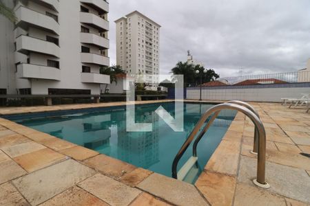 Apartamento à venda com 100m², 2 quartos e 2 vagas Apartamento à venda com 100m², 2 quartos e 2 vagasÁrea comum - Piscina