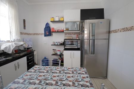 Casa à venda com 87m², 2 quartos e 2 vagasCozinha