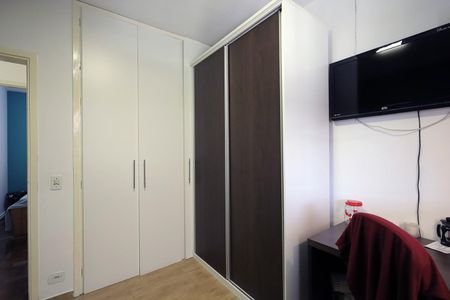 Casa à venda com 87m², 2 quartos e 2 vagasQuarto 