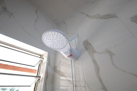 Casa à venda com 87m², 2 quartos e 2 vagasBanheiro