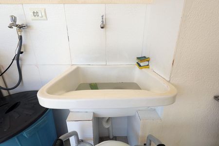 Casa à venda com 87m², 2 quartos e 2 vagasÁrea de Serviço