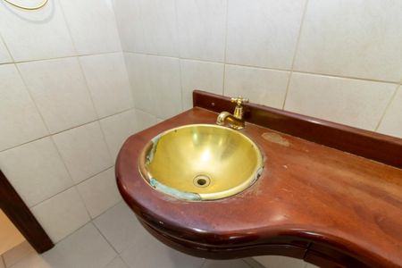 Casa à venda com 230m², 4 quartos e 3 vagasLavabo