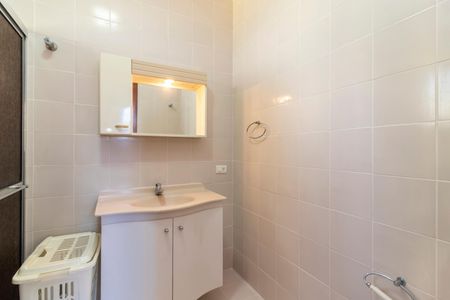 Casa à venda com 230m², 4 quartos e 3 vagasBanheiro da Suíte 2