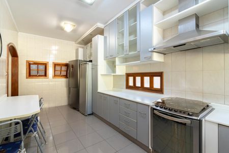 Casa à venda com 230m², 4 quartos e 3 vagasCozinha