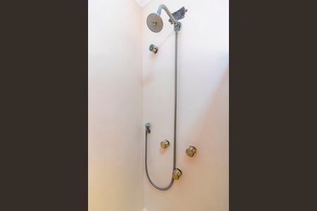 Casa à venda com 230m², 4 quartos e 3 vagasBanheiro da Suíte 1