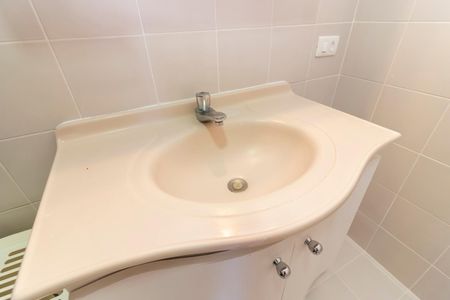 Casa à venda com 230m², 4 quartos e 3 vagasBanheiro da Suíte 2