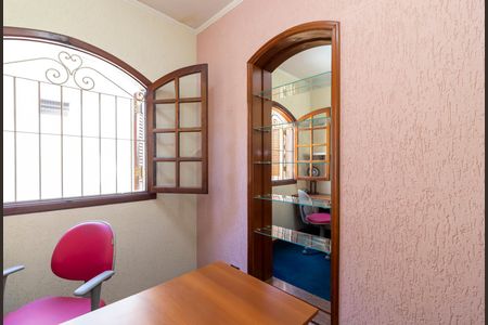 Casa à venda com 230m², 4 quartos e 3 vagasQuarto 