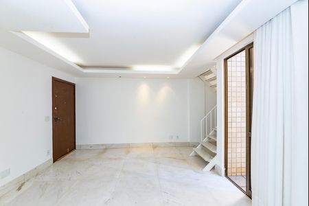 Apartamento à venda com 220m², 3 quartos e 2 vagas Apartamento à venda com 220m², 3 quartos e 2 vagasSala 1