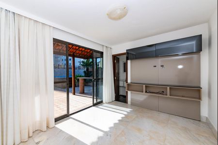 Apartamento à venda com 220m², 3 quartos e 2 vagas Apartamento à venda com 220m², 3 quartos e 2 vagasSala 2