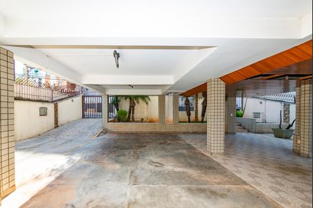 Apartamento à venda com 220m², 3 quartos e 2 vagas Apartamento à venda com 220m², 3 quartos e 2 vagasGaragem