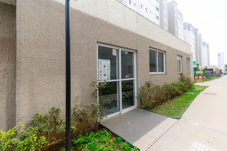 Apartamento para alugar com 42m², 2 quartos e sem vagaÁrea comum - Salão de festas