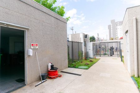 Apartamento para alugar com 42m², 2 quartos e sem vagaÁrea comum