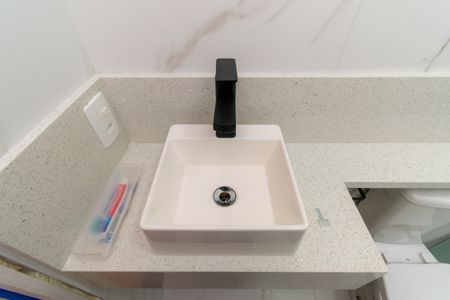 Apartamento para alugar com 42m², 2 quartos e sem vagaBanheiro