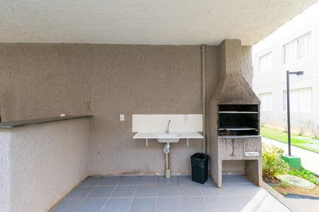 Apartamento para alugar com 42m², 2 quartos e sem vagaÁrea comum - Churrasqueira