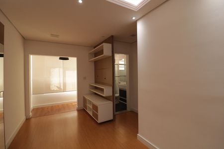 Apartamento para alugar com 50m², 2 quartos e 1 vaga Apartamento para alugar com 50m², 2 quartos e 1 vagaSala