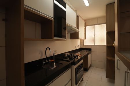 Apartamento para alugar com 50m², 2 quartos e 1 vaga Apartamento para alugar com 50m², 2 quartos e 1 vagaCozinha