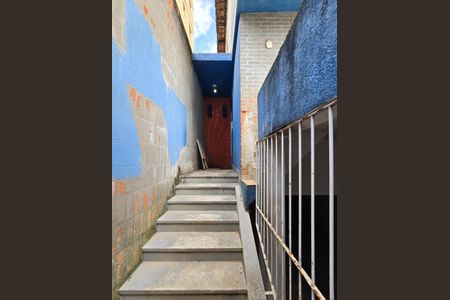 Casa à venda com 182m², 3 quartos e 5 vagas Casa à venda com 182m², 3 quartos e 5 vagasEntrada