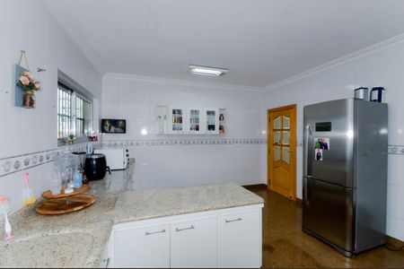 Casa à venda com 600m², 4 quartos e 12 vagasCozinha