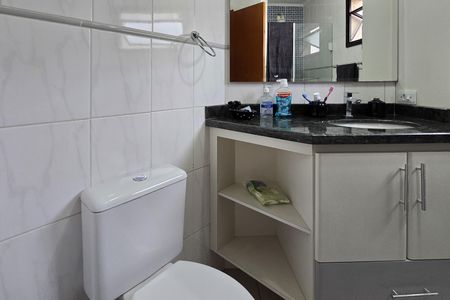 Apartamento à venda com 90m², 3 quartos e 1 vaga Apartamento à venda com 90m², 3 quartos e 1 vagaBanheiro da Suíte