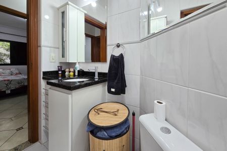 Apartamento à venda com 90m², 3 quartos e 1 vaga Apartamento à venda com 90m², 3 quartos e 1 vagaBanheiro da Suíte