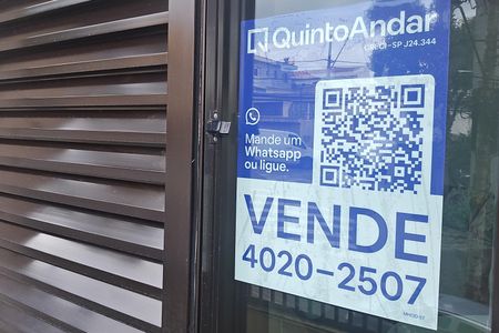 Apartamento à venda com 90m², 3 quartos e 1 vaga Apartamento à venda com 90m², 3 quartos e 1 vagaPlaca