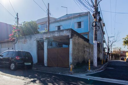 Casa à venda com 100m², 2 quartos e 1 vagaFachada