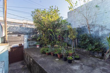 Casa à venda com 100m², 2 quartos e 1 vagaQuintal