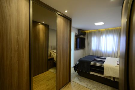 Apartamento à venda com 140m², 3 quartos e 2 vagasSuíte 