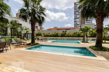 Apartamento à venda com 140m², 3 quartos e 2 vagasÁrea comum - Piscina