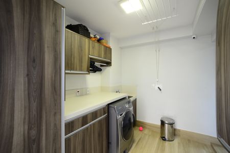 Apartamento à venda com 140m², 3 quartos e 2 vagasÁrea de Serviço