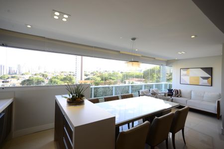 Apartamento à venda com 140m², 3 quartos e 2 vagasSala de Jantar