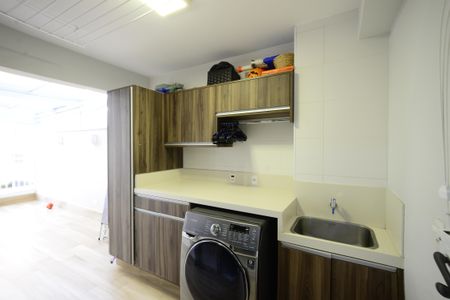 Apartamento à venda com 140m², 3 quartos e 2 vagasÁrea de Serviço