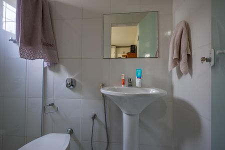 Apartamento à venda com 160m², 4 quartos e sem vaga Apartamento à venda com 160m², 4 quartos e sem vagaBanheiro Suite 2