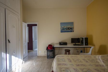 Apartamento à venda com 160m², 4 quartos e sem vaga Apartamento à venda com 160m², 4 quartos e sem vagaQuarto 2