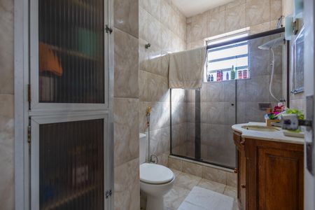 Apartamento à venda com 160m², 4 quartos e sem vaga Apartamento à venda com 160m², 4 quartos e sem vagaBanheiro Social