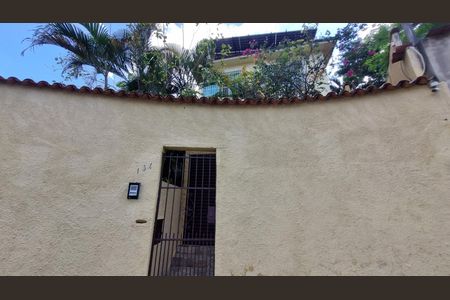 Apartamento à venda com 160m², 4 quartos e sem vaga Apartamento à venda com 160m², 4 quartos e sem vagaFachada