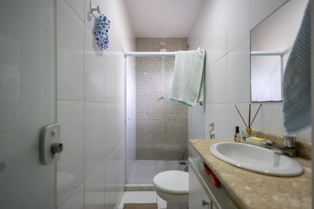 Apartamento à venda com 160m², 4 quartos e sem vaga Apartamento à venda com 160m², 4 quartos e sem vagaBanheiro Suite