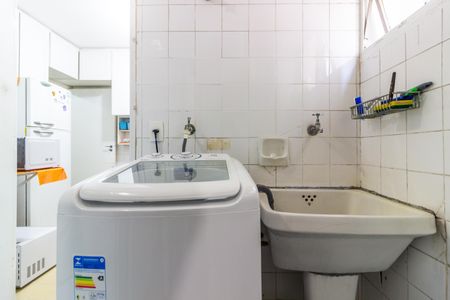 Apartamento à venda com 67m², 2 quartos e 1 vagaÁrea de Serviço