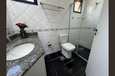 Apartamento à venda com 110m², 2 quartos e 2 vagasBanheiro suíte