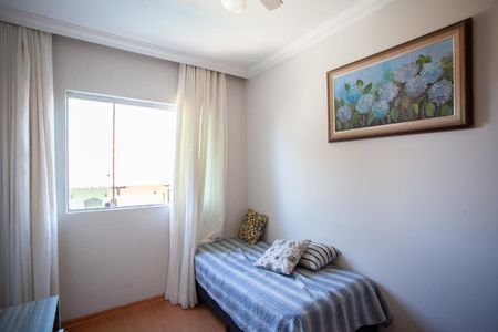 Apartamento à venda com 179m², 3 quartos e 2 vagas Apartamento à venda com 179m², 3 quartos e 2 vagasQuarto 2