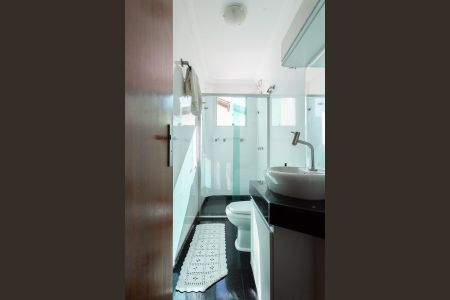 Apartamento à venda com 179m², 3 quartos e 2 vagas Apartamento à venda com 179m², 3 quartos e 2 vagasBanheiro Social 1