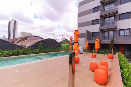 Apartamento à venda com 38m², 2 quartos e sem vagaÁrea comum - Piscina
