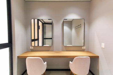 Apartamento à venda com 38m², 2 quartos e sem vagaÁrea comum