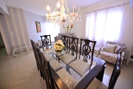 Apartamento para alugar com 110m², 3 quartos e 2 vagas Apartamento para alugar com 110m², 3 quartos e 2 vagasSala