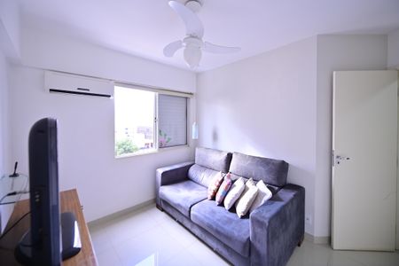 Apartamento para alugar com 110m², 3 quartos e 2 vagas Apartamento para alugar com 110m², 3 quartos e 2 vagasSala