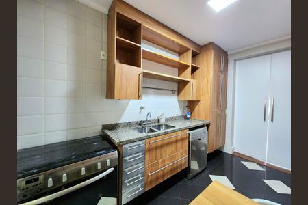 Apartamento à venda com 118m², 3 quartos e 2 vagasCozinha